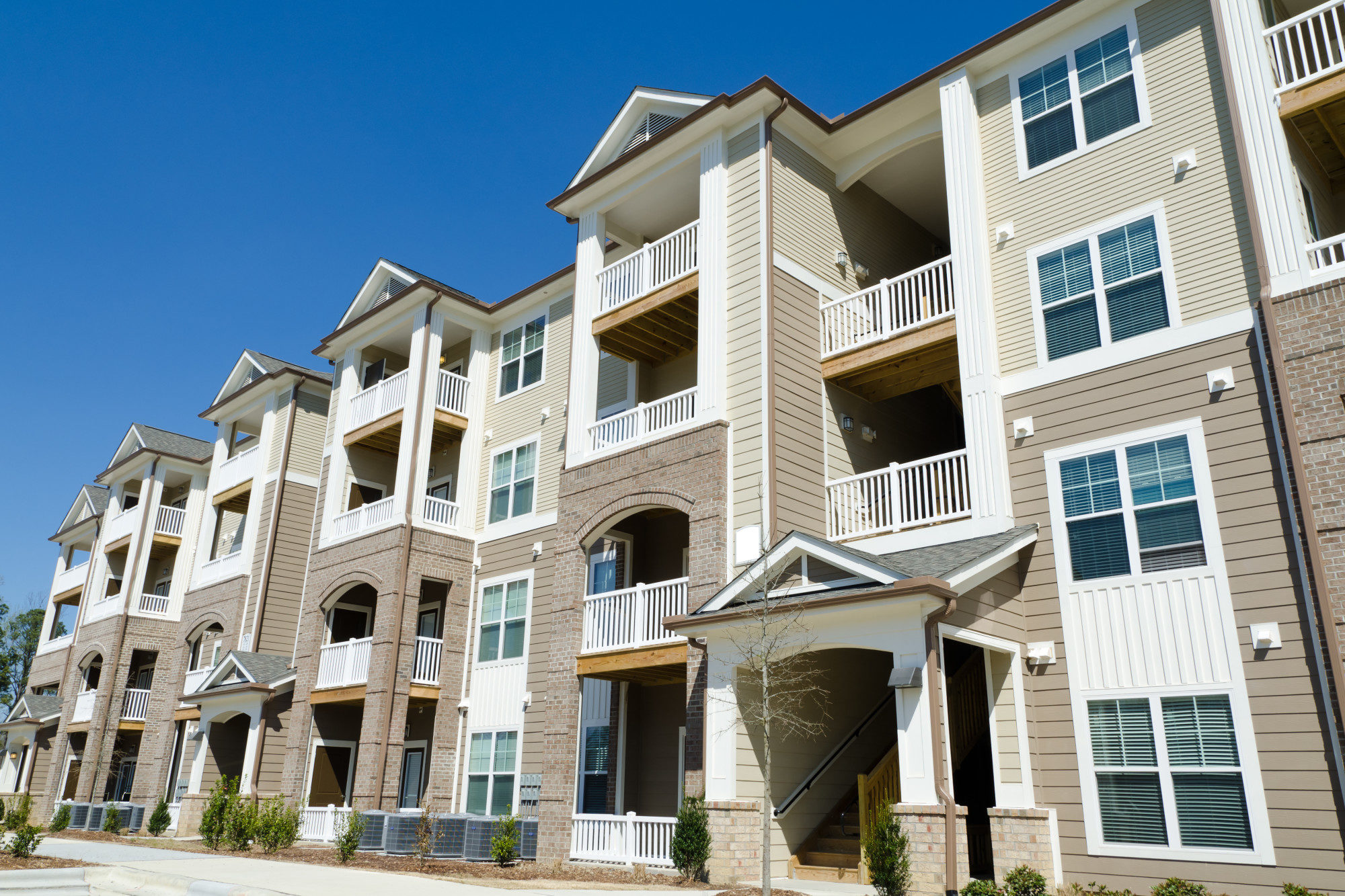 8 Reasons Renters Struggle To Find The Right Apartment : Apartment Living:  - 2023Feb02